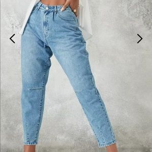 NWT Missguided High Rise Carrot Leg Jeans Size 2S
